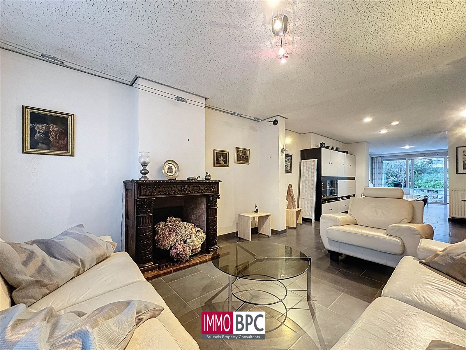 Karaktervol woning met 5 slaapkamers , tuin en garage  foto 12