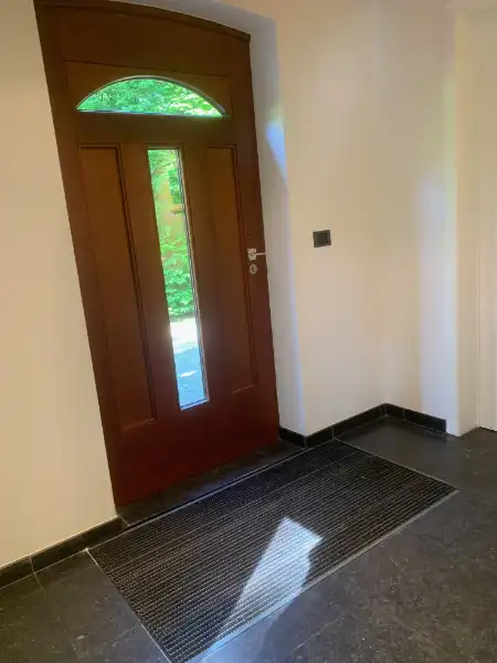 Sfeervolle villa met aangelegde tuin in rustige bosomgeving op 38 are foto 4