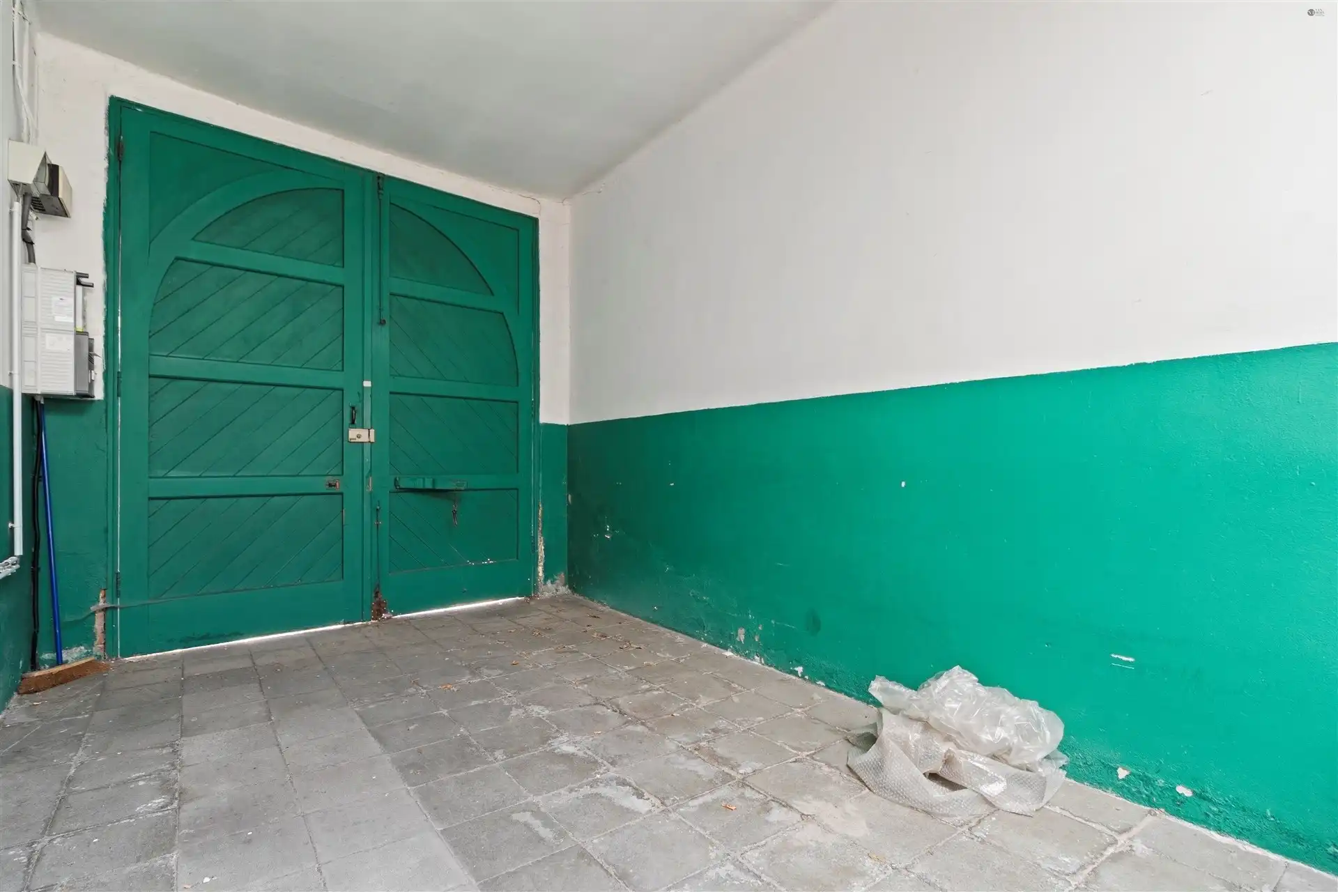 Voormalige dokterswoning, zeer unieke woning mt grote oppervlakten foto 31