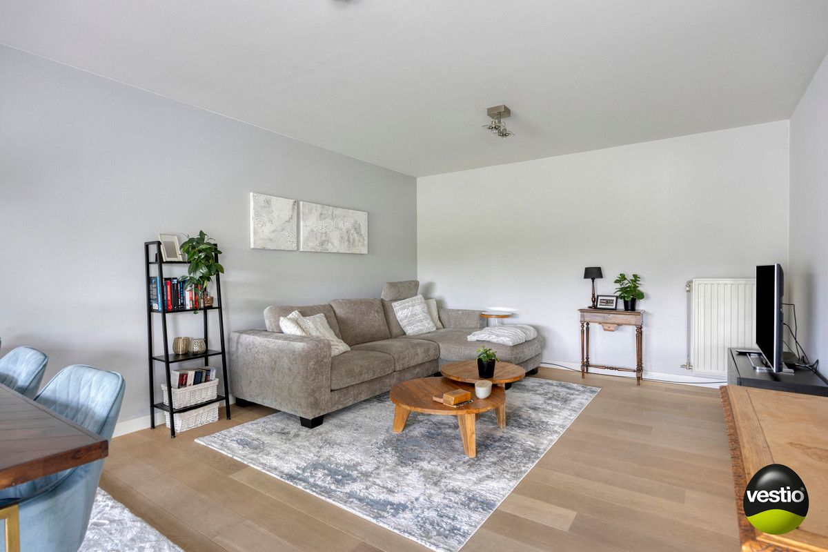 PRACHTIG APPARTEMENT VAN 90M² MET 2 SLK AAN STADSRAND BILZEN. foto 9