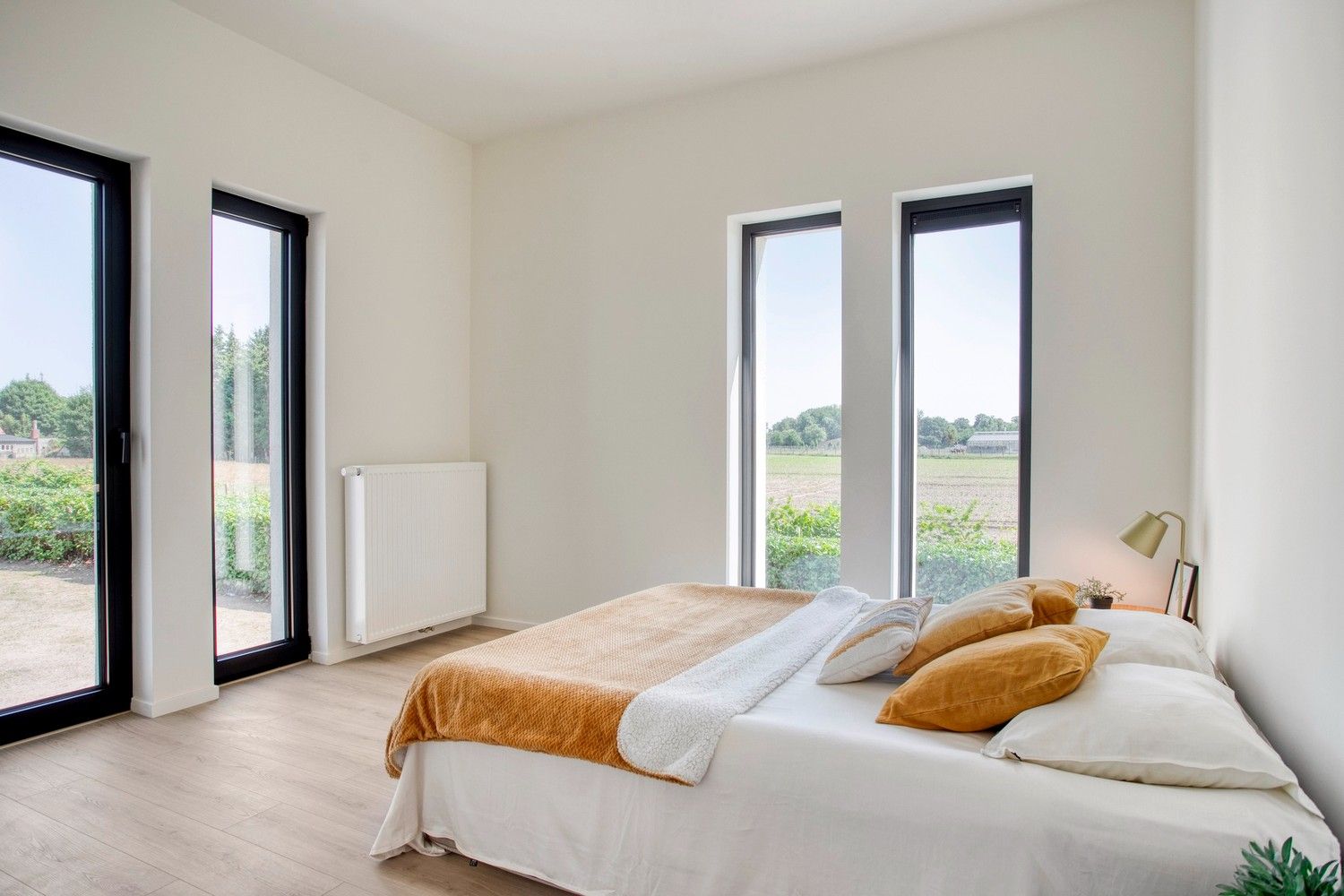 Prachtig gerenoveerde interbellum BEN-woning met diepe, zonnige tuin te Afsnee foto 10