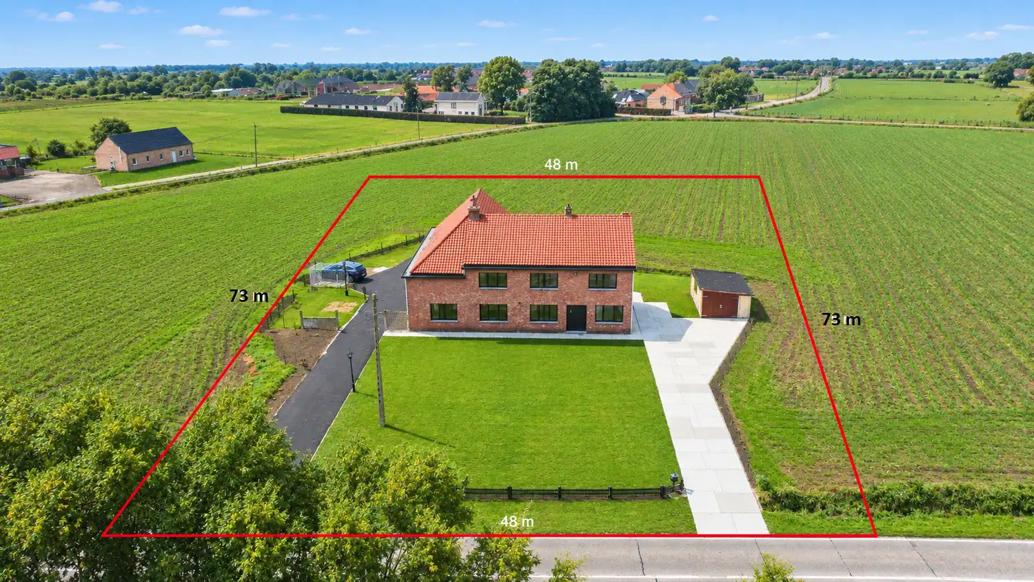 RIANTE WONING OP PERCEEL VAN 3.500 m²! foto 2