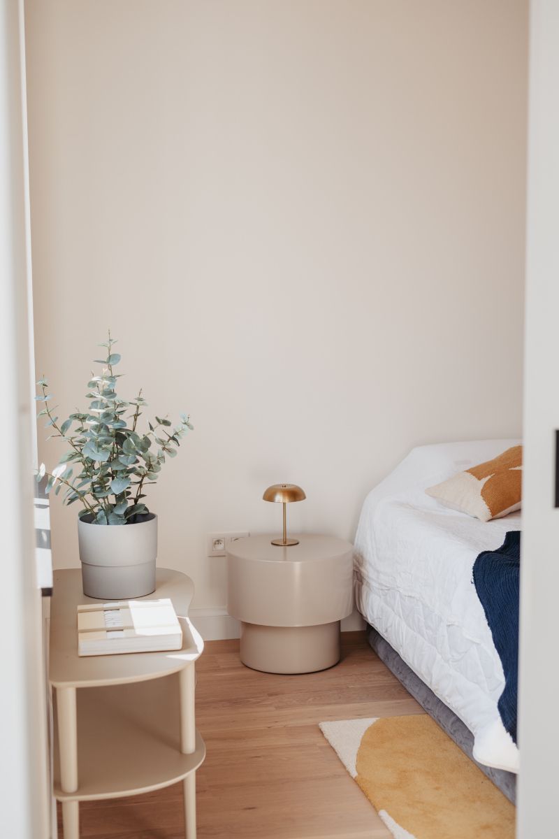 Lichtrijk gerenoveerde duplex vlakbij Gent centrum foto 5