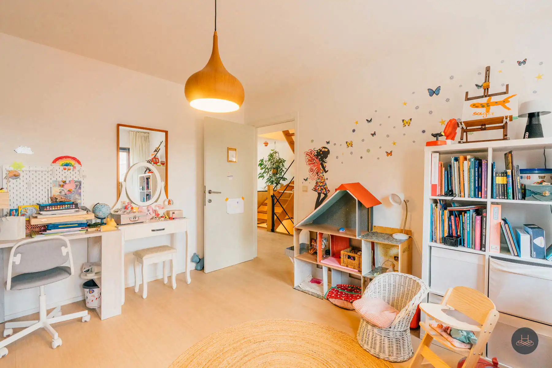 Uniek, instapklaar appartement met grote tuin op toplocatie foto 10