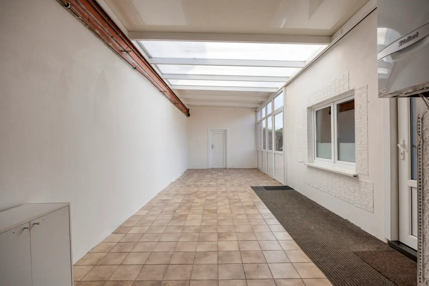 Halfvrijstaande woning met 3 slaapkamers foto 11