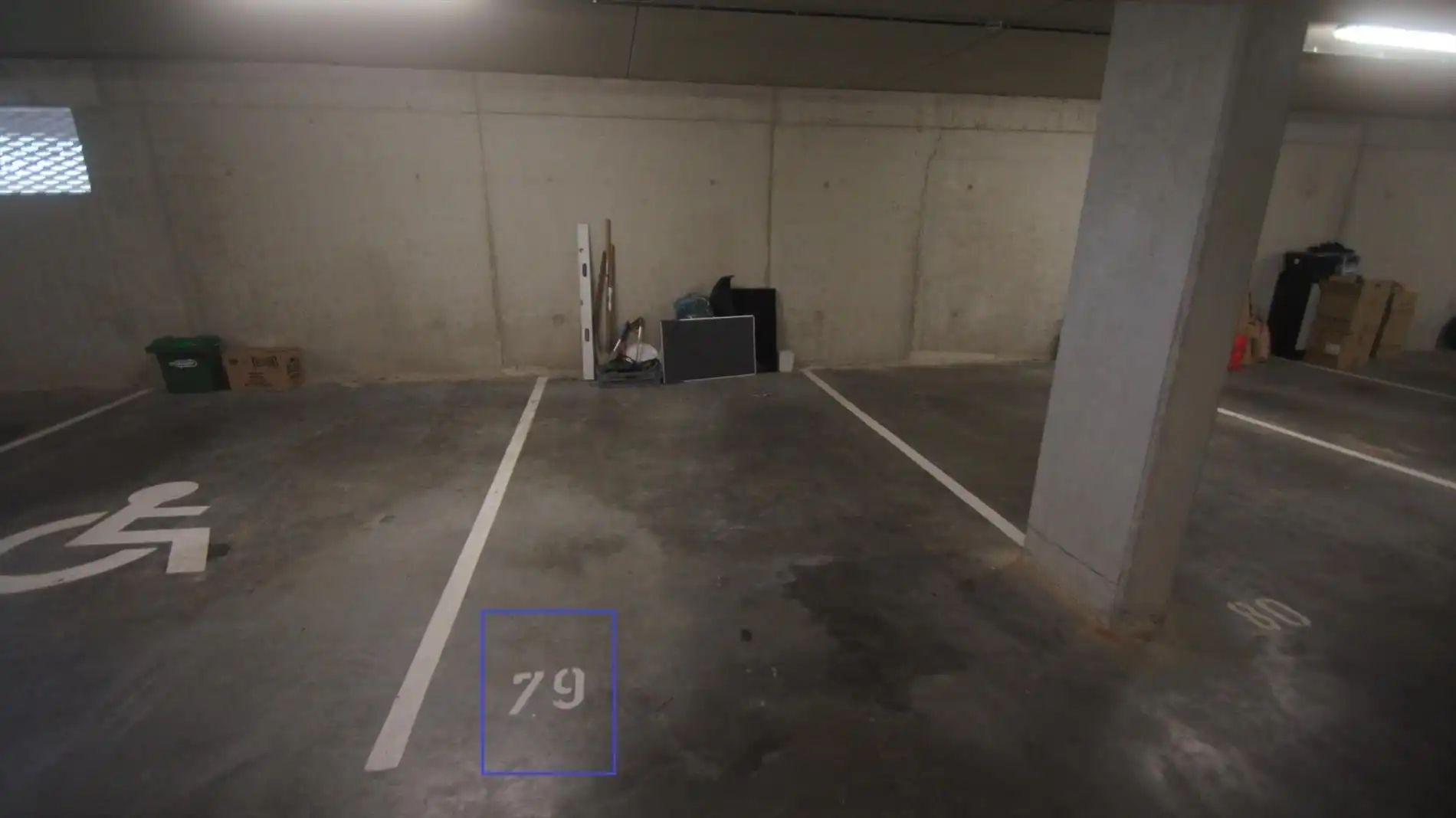 Ruim en recent 2 slpks-app. met terras en autostaanplaats foto 12