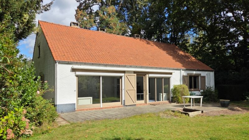 Charmant landhuis van 173m² + verdieping + dubbele garage op 11 are foto 4