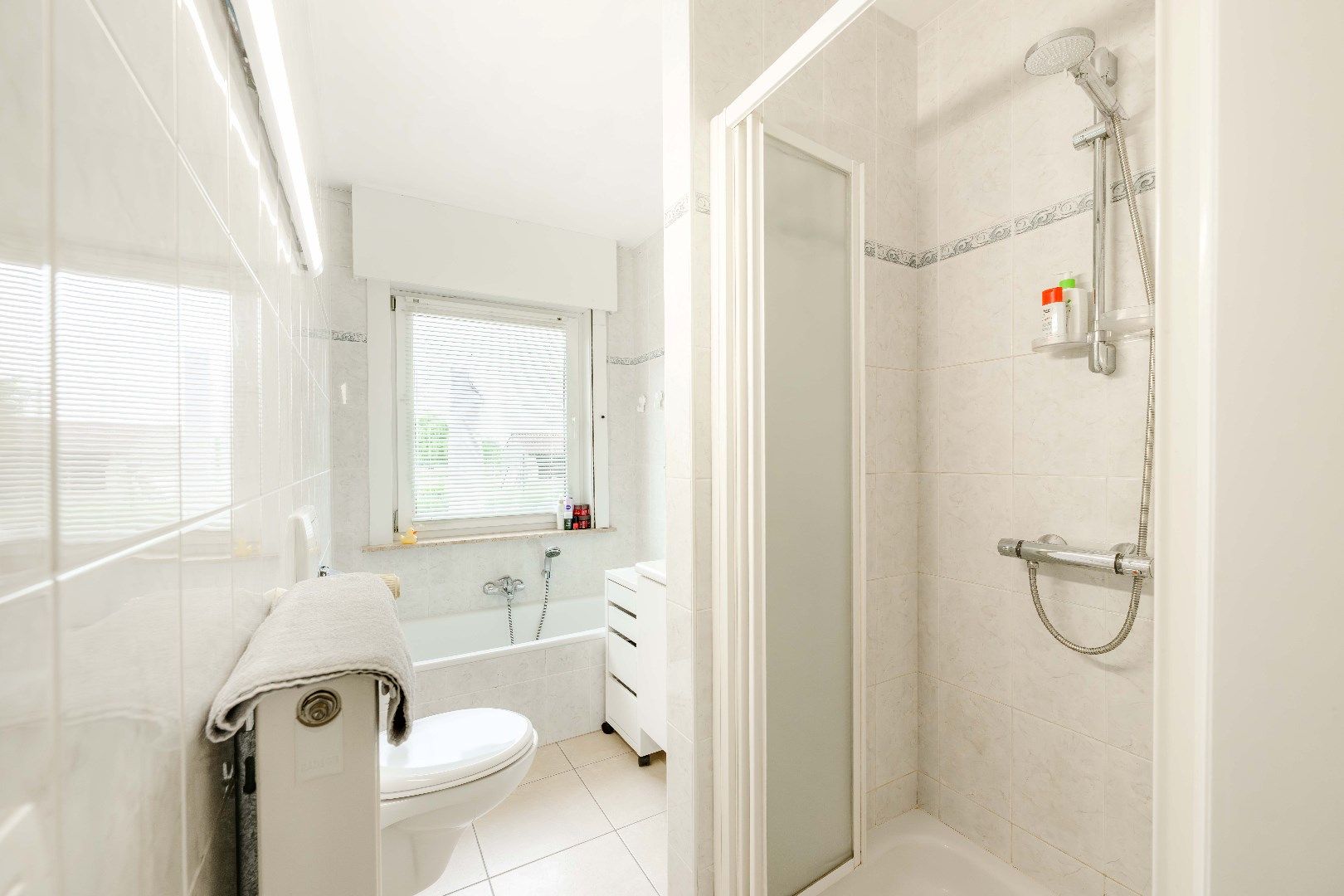PERFECT INSTAPKLARE ENERGIEVRIENDELIJKE WONING IN HARTJE EGEM foto 9