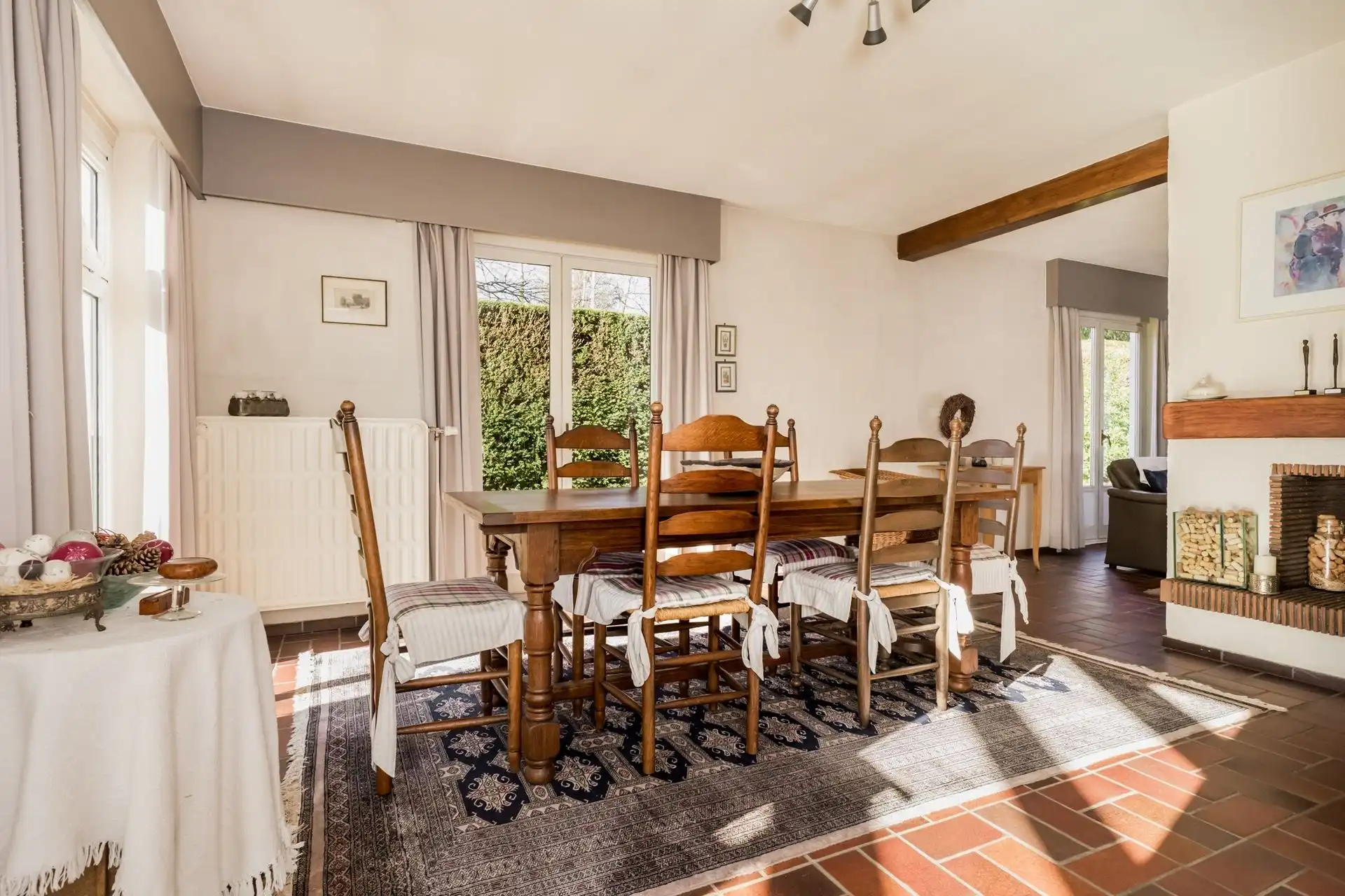 Laagbouwvilla met 4 slpks en garage! foto 5