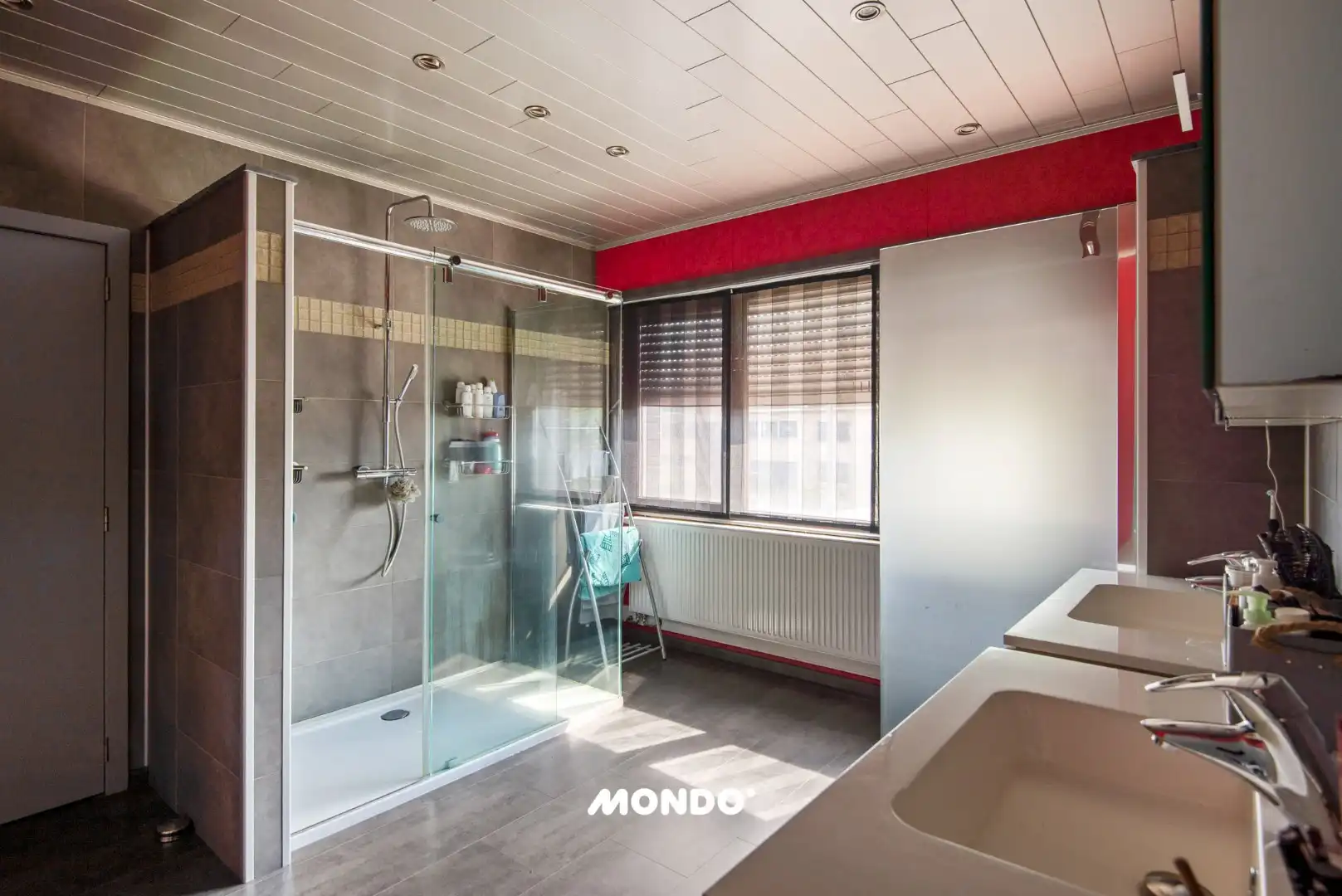 Multifunctioneel gebouw met woonst en commerciële mogelijkheden te Ruisbroek! foto 19