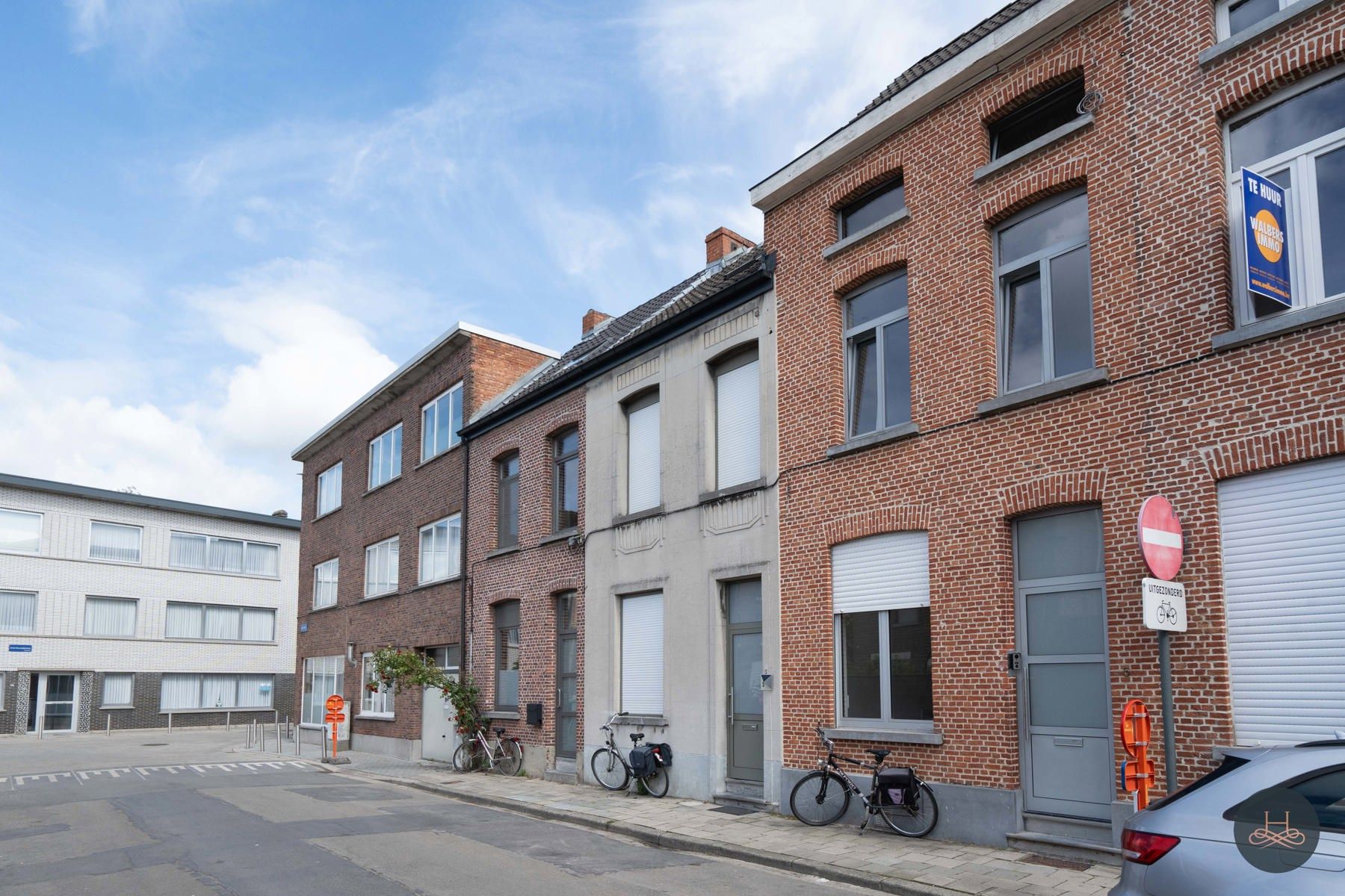 Uitstekend gerenoveerde tweegevel woning te Mechelen  foto 3