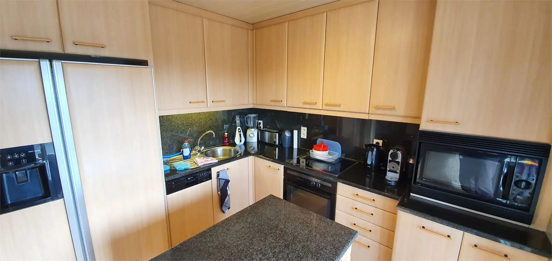 Appartement te huur foto 9