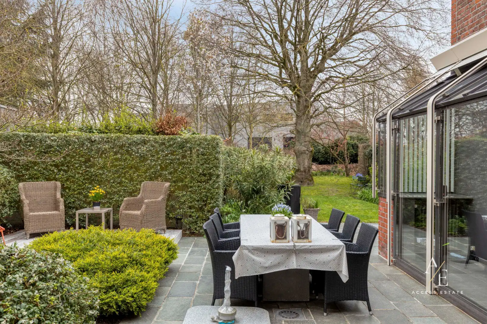 Ruime gezinswoning (327m²) met zonnige, rustige tuin zonder inkijk in Beveren-Leie foto 25