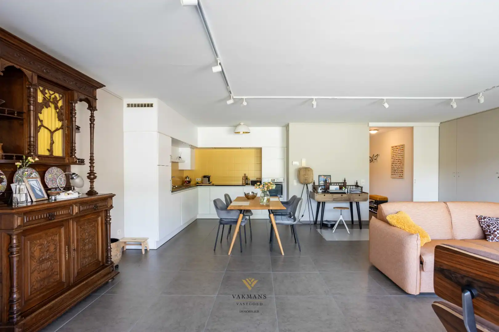 Gelijkvloers appartement met tuin foto 7