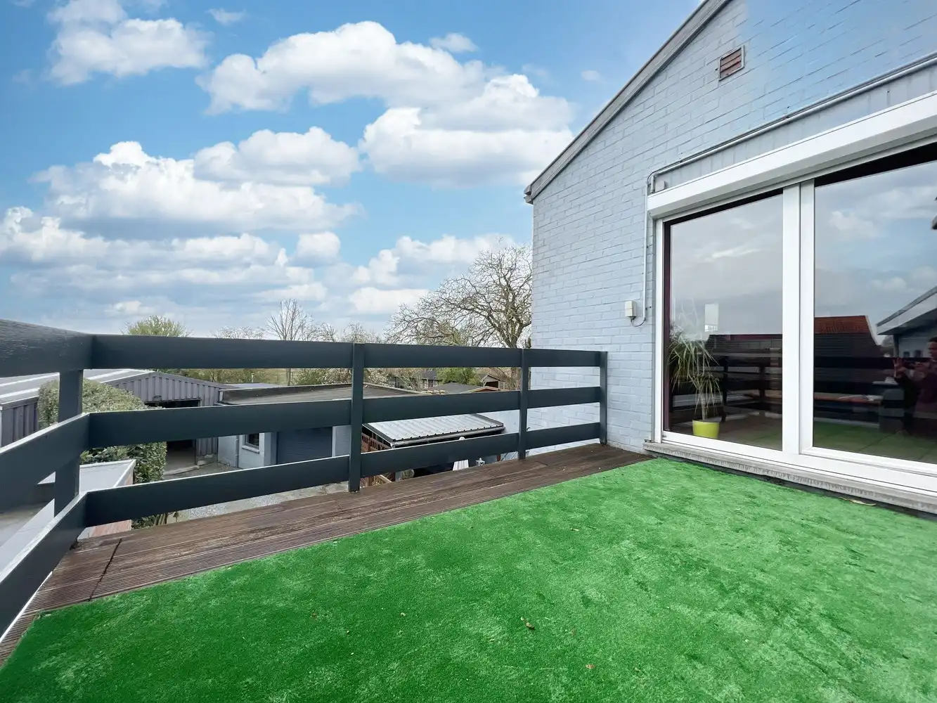 Instapklare woning met grote garage +polyvalente ruimte foto 8