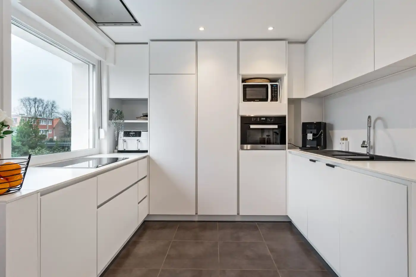 Energiezuinige, instapklare woning met 3 slpk., tuin en inpandige garage foto 4