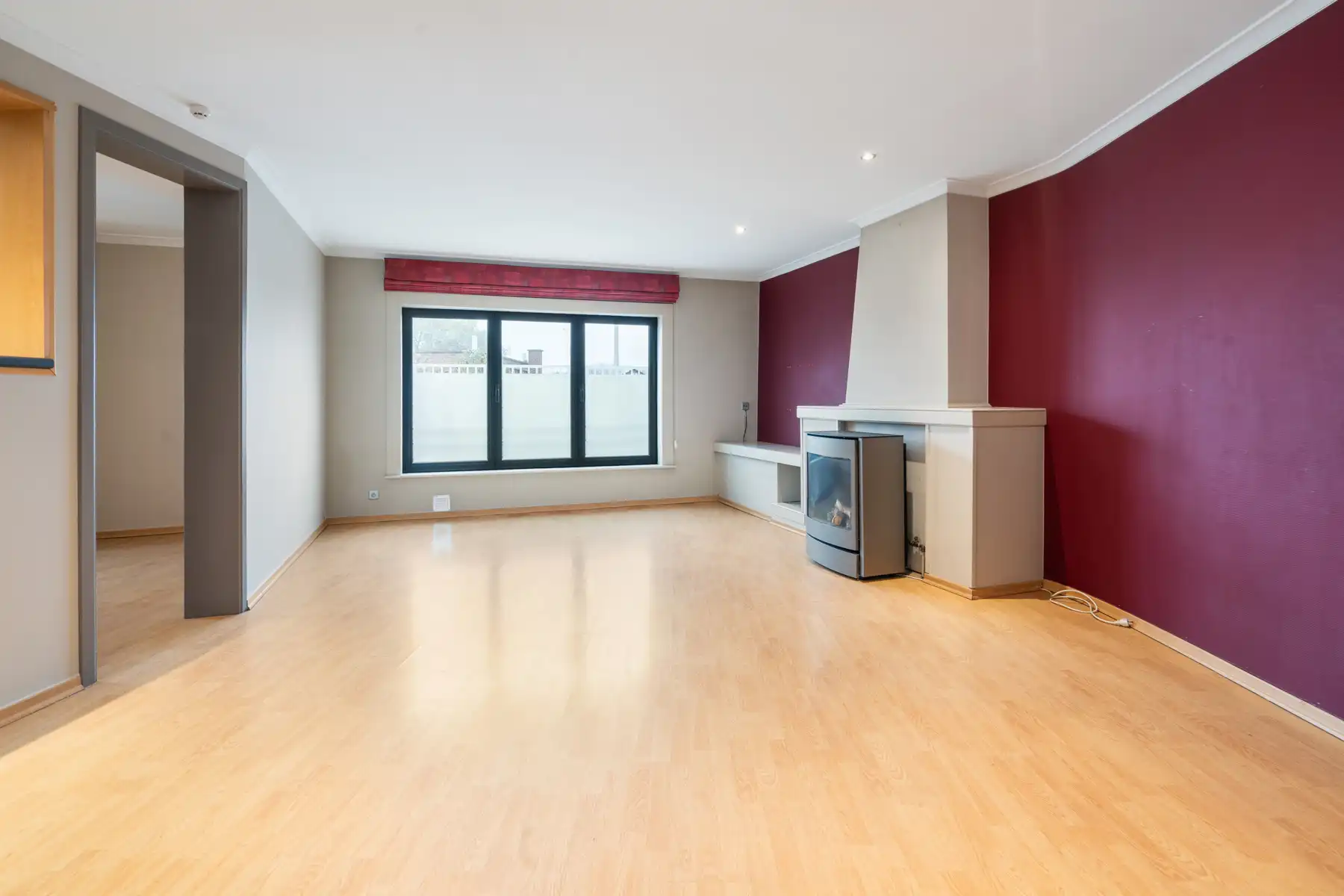 Instapklaar appartement met 2 Slaapkamers te Oordegem  foto 2