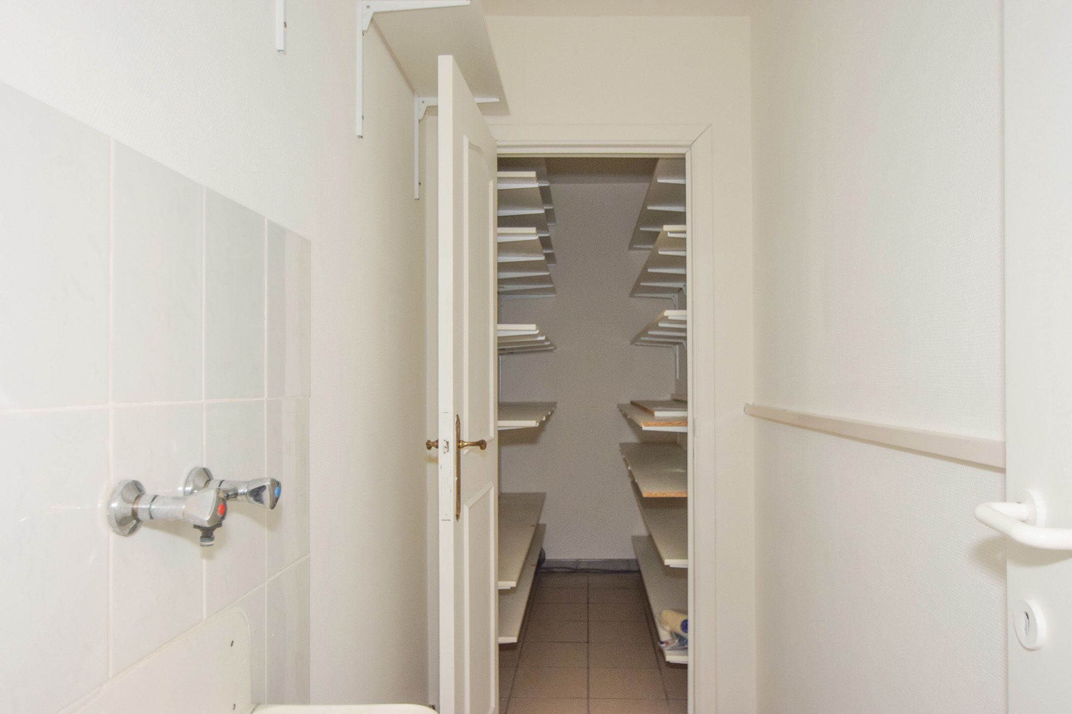 Gelijkvloersappartement nabij Maastricht foto 5