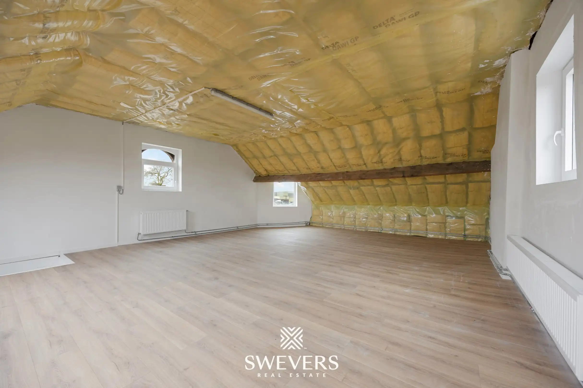 Stijlvol gerenoveerde gezinswoning met ruimte in overvloed te Borgloon foto 17