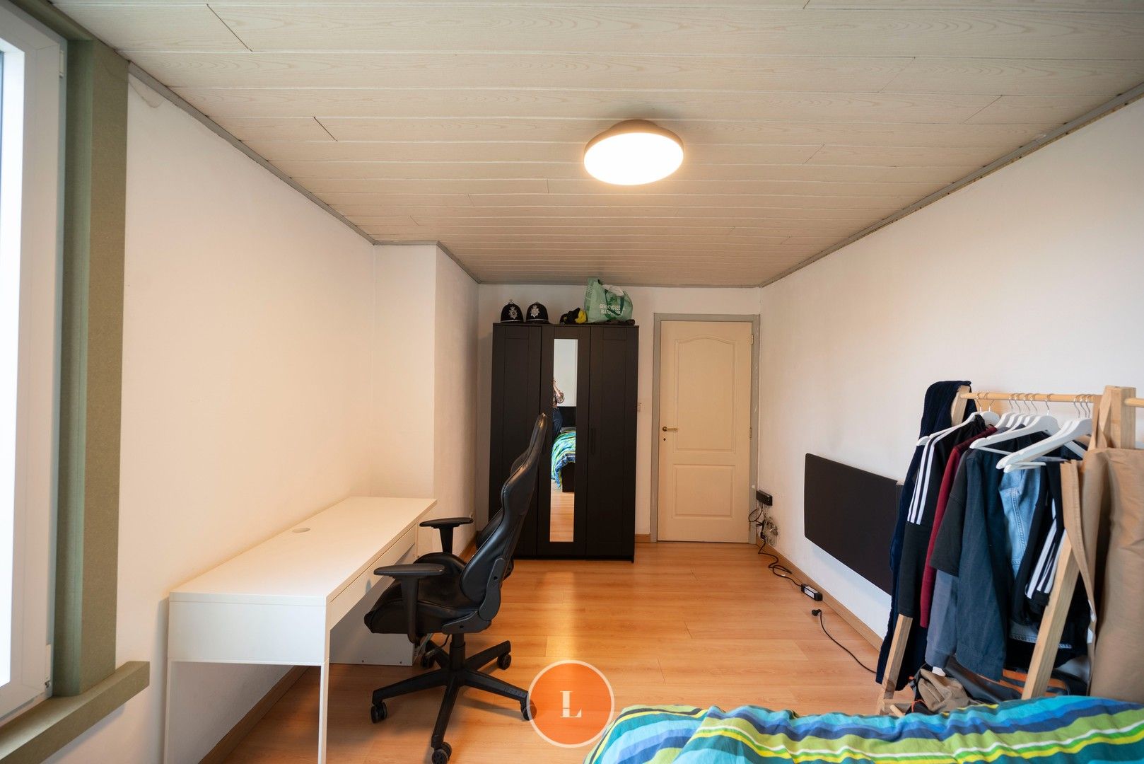 Te koop ruime half open woning met 5 slaapkamers en uitweg te Menen. foto 17
