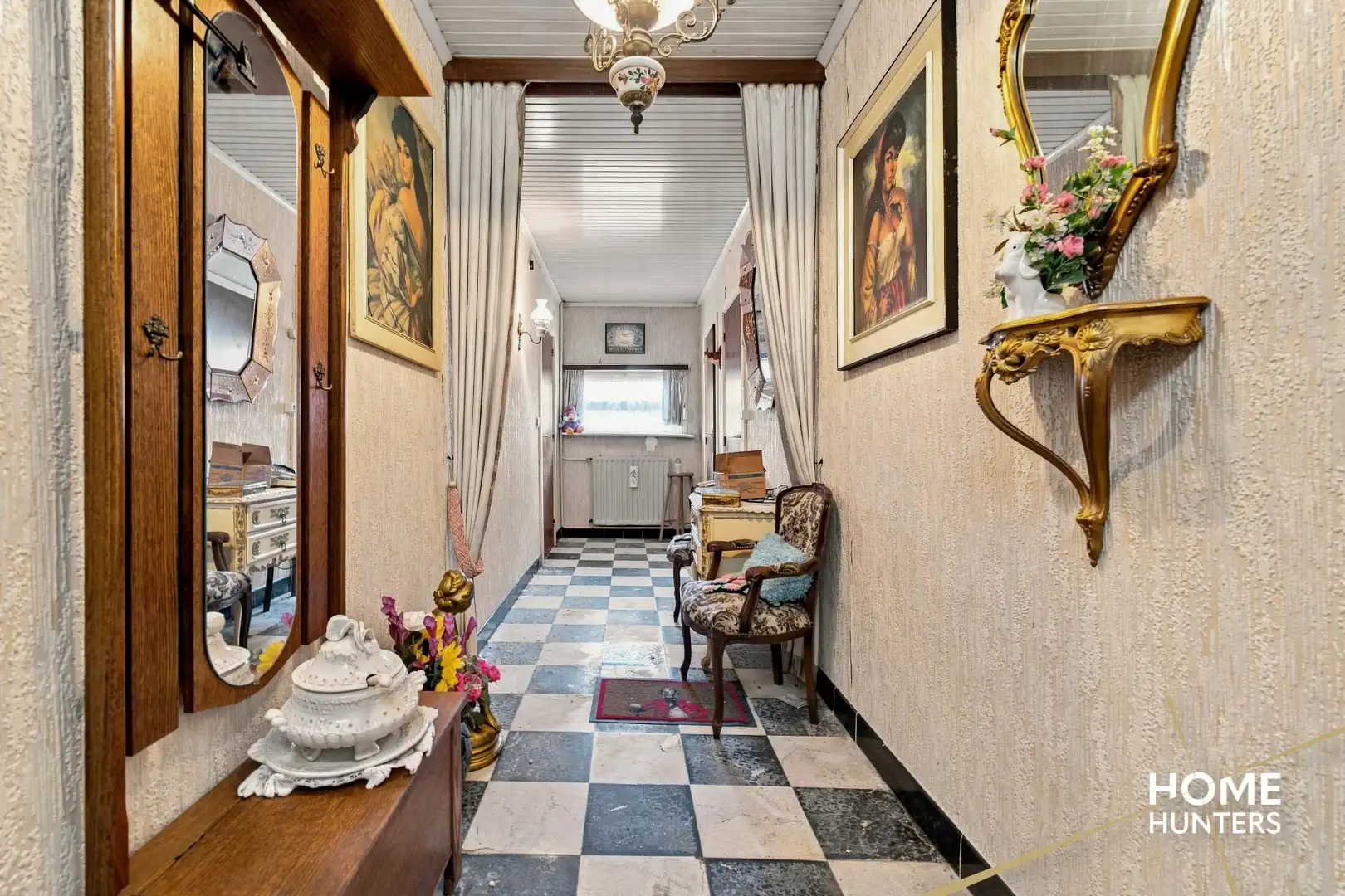 Woning met potentieel op meer dan 1.000 m² op rustige ligging te Zarren! foto 2
