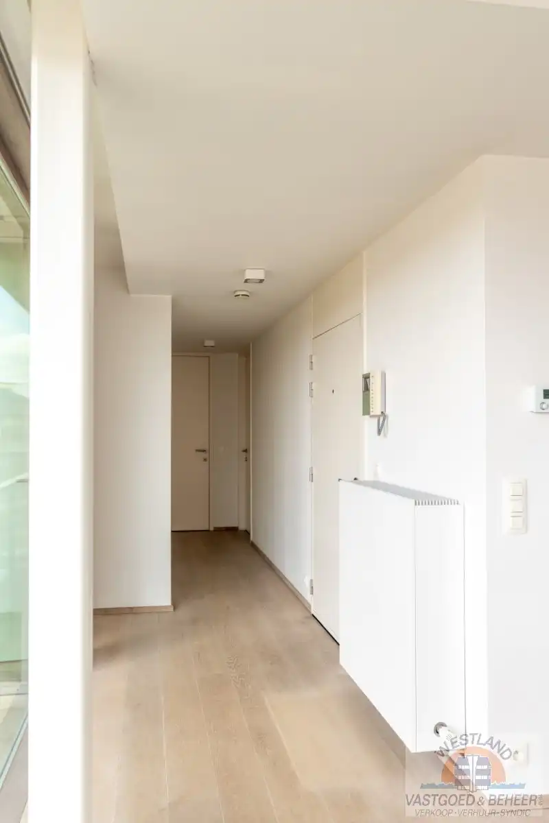 Schitterend 2-slaapkamer appartement in het hart van Sint-Idesbald foto 2