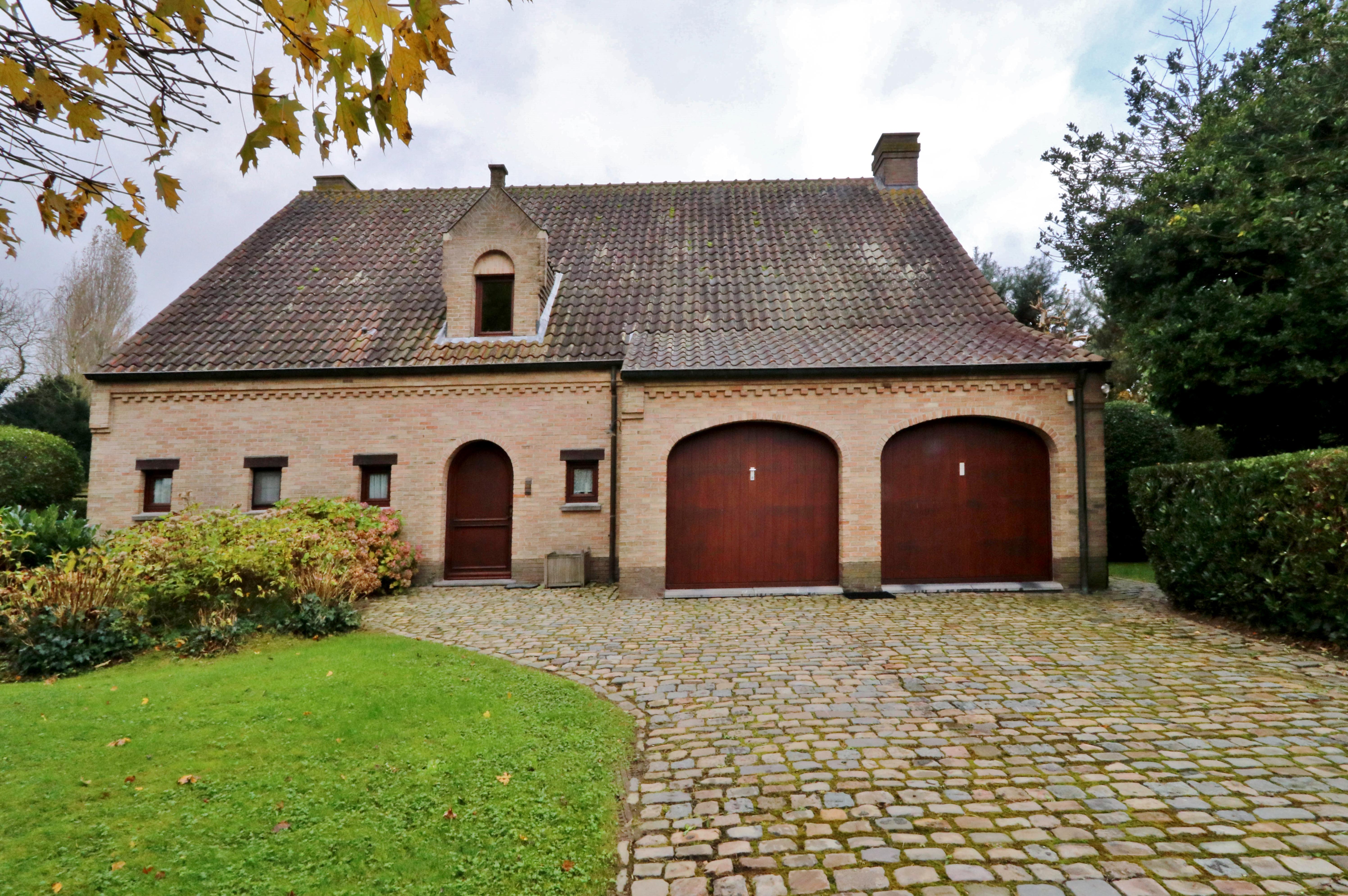 Wolvertem-MEISE:magnifieke Z-geörienteerde VILLA in residentiële wijk foto 5