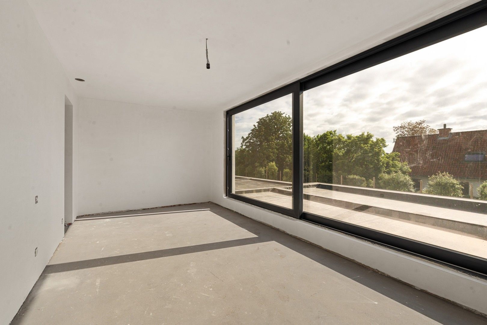Hoogwaardige nieuwbouwwoning  met drie ruime slaapkamers, groene tuin en garage (casco verkoop) foto 6