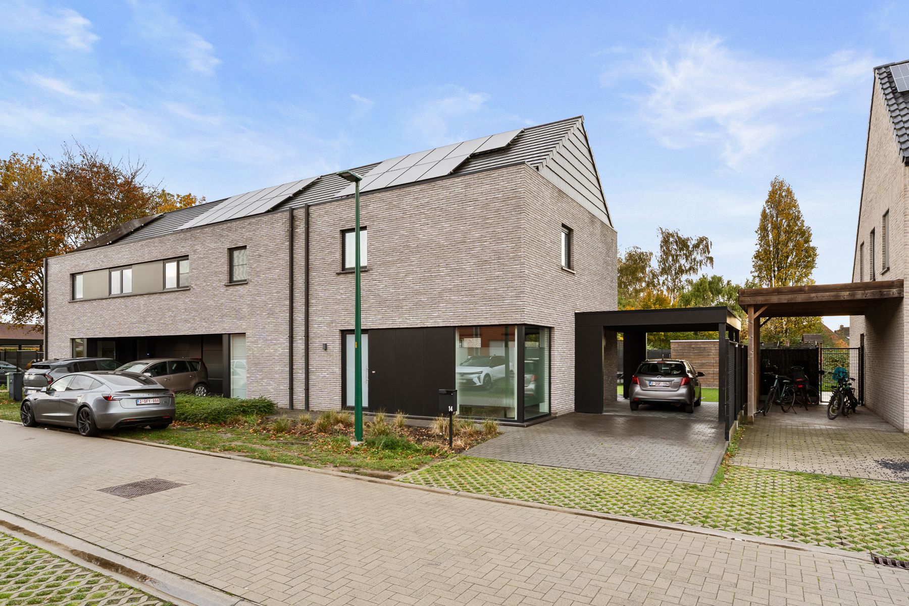 Energiezuinige recente woning in doodlopende straat te Eeklo foto 5