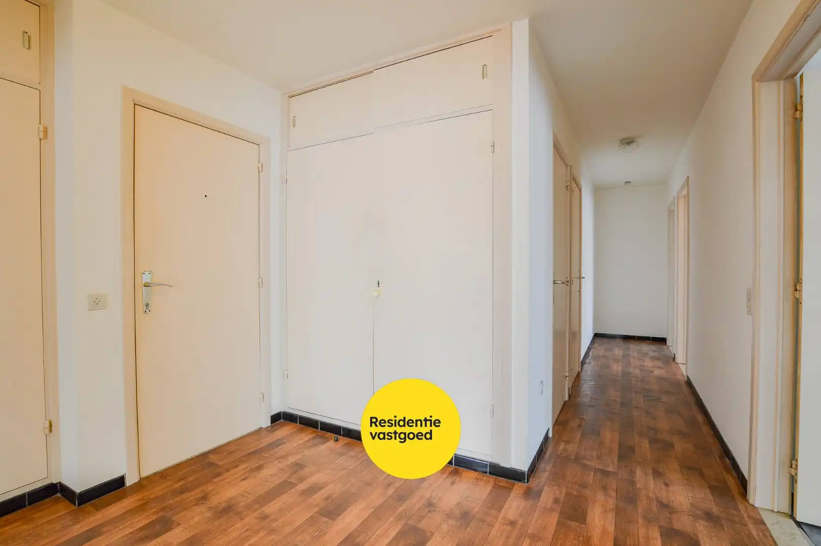 Ruim appartement op toplocatie met 3 slpks in Sint-Andries foto 13