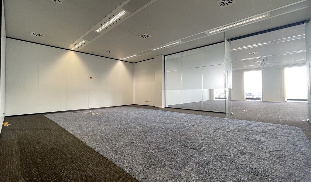 Atlantic House Antwerpen - kantoren te huur foto 3