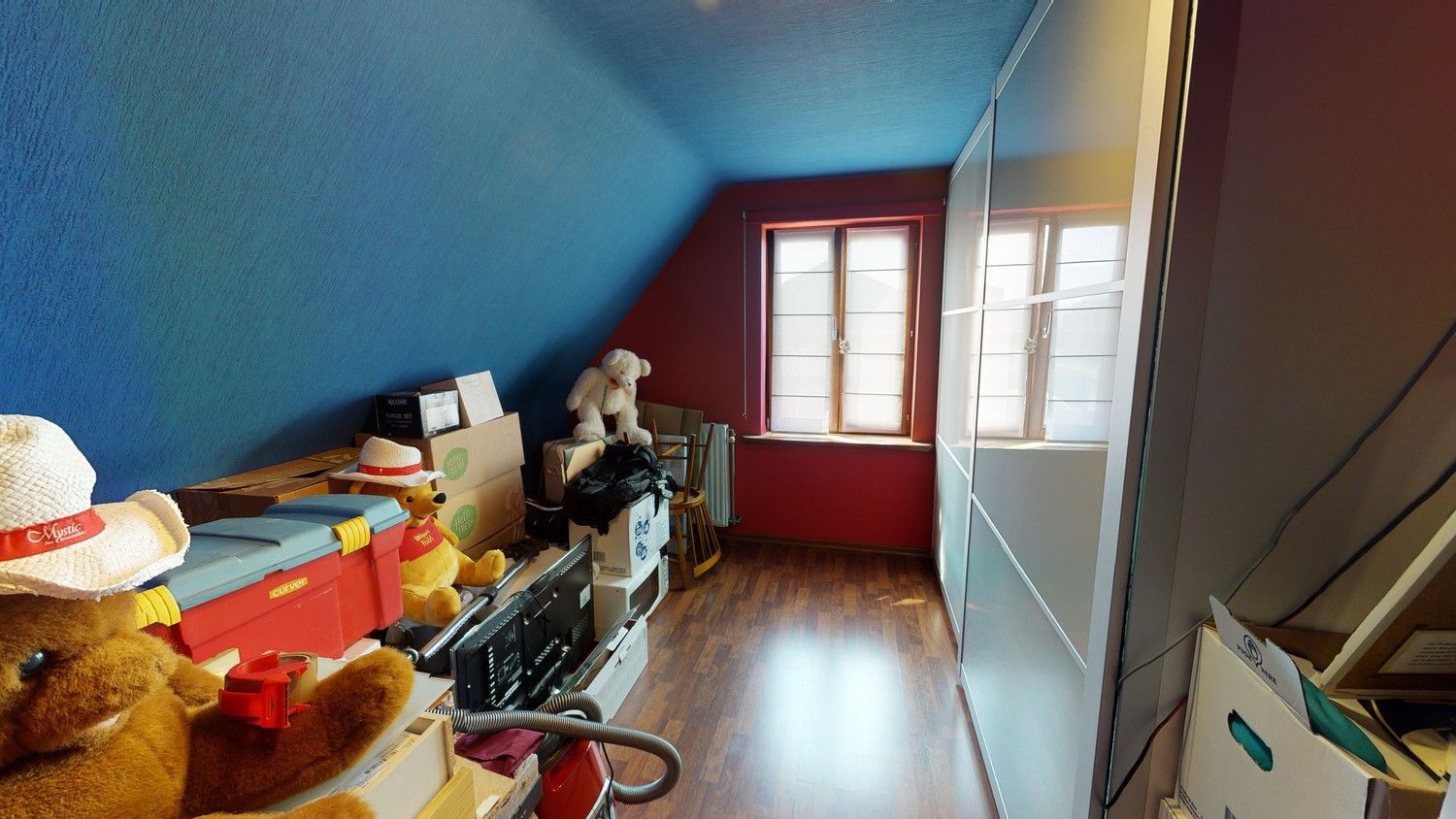 Ruime woning met 3 slaapkamers! foto 11
