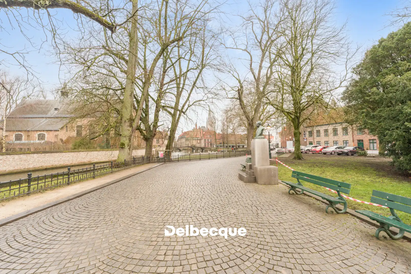 Statige burgerwoning met 4 slk op het exclusieve Wijngaardplein tussen het Minnewater en Begijnhof foto 19