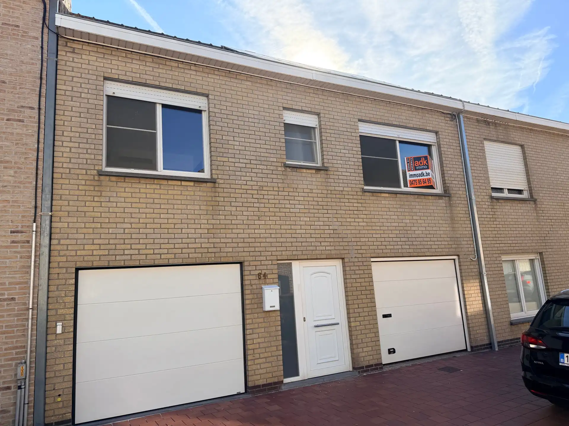 TE KOOP Instapklare bel-etagewoning met terras en ruime garage. foto 18