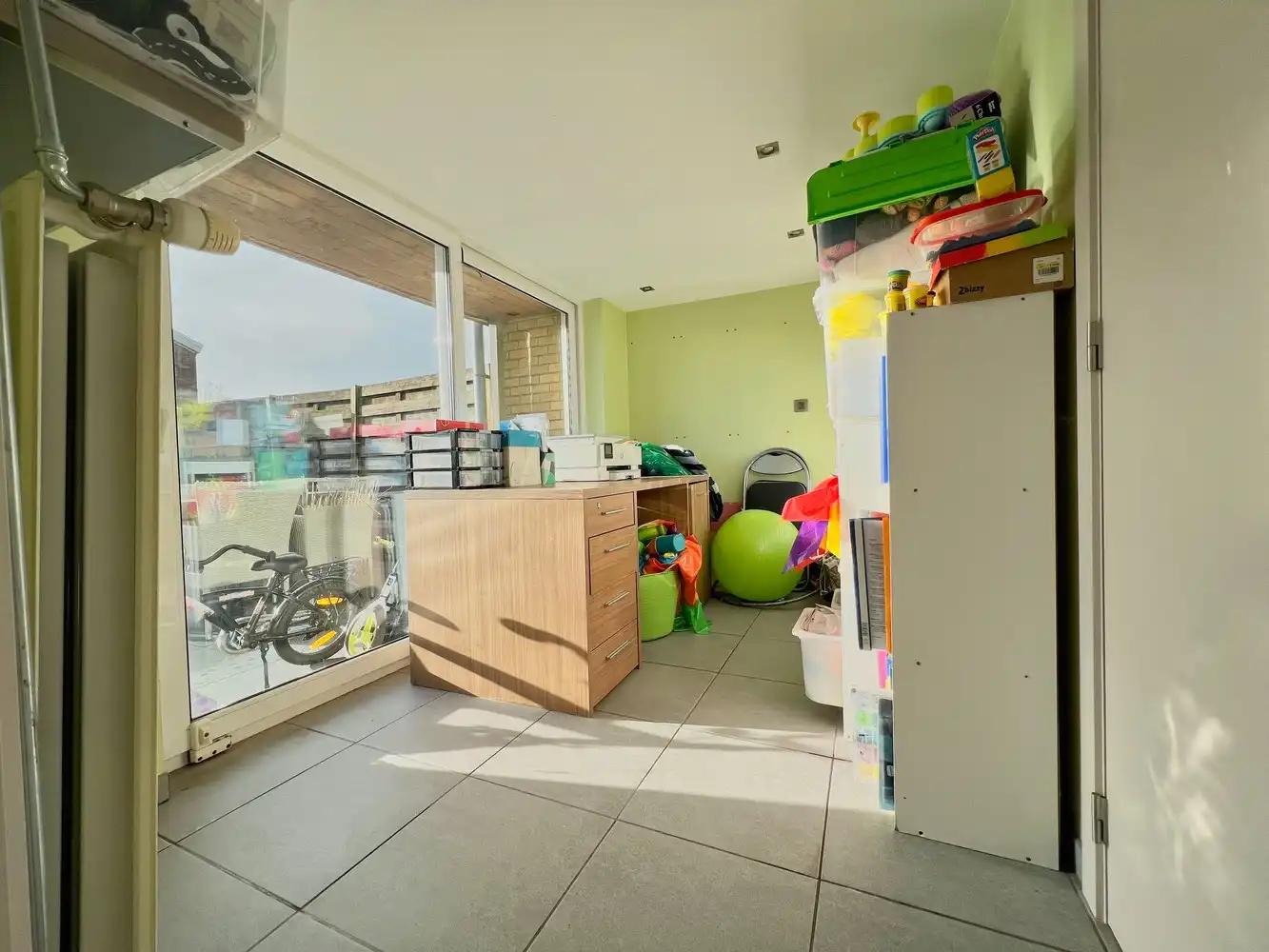 Instapklare gezinswoning met 4 slpks + zonnige tuin! foto 15