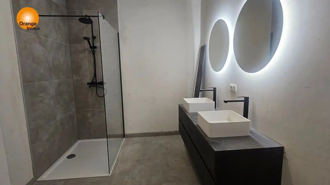 5 luxe appartementen te koop gelegen in de Residentie Via Rosa in het centrum van Maasmechelen. foto 3