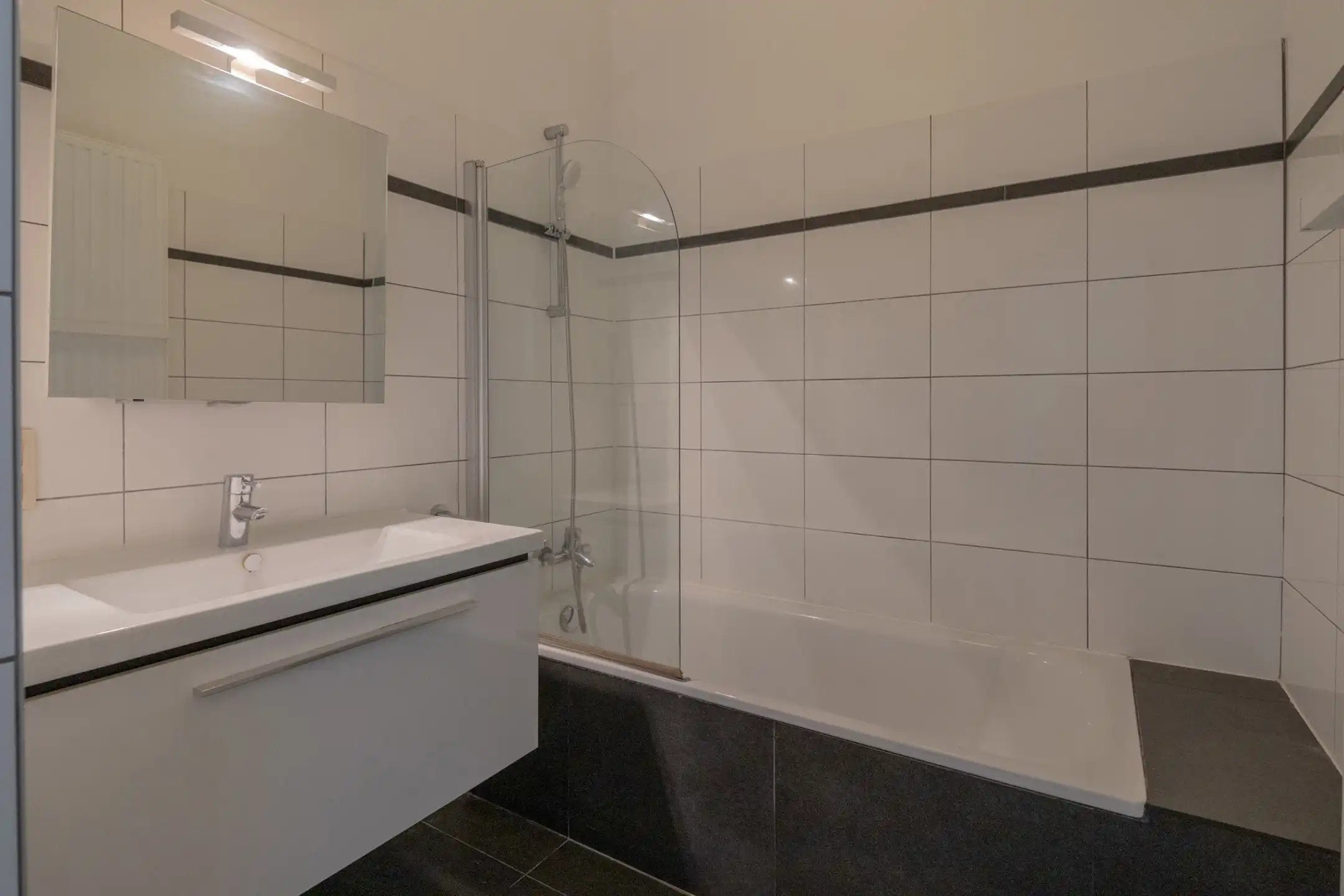 Appartement te huur foto 9