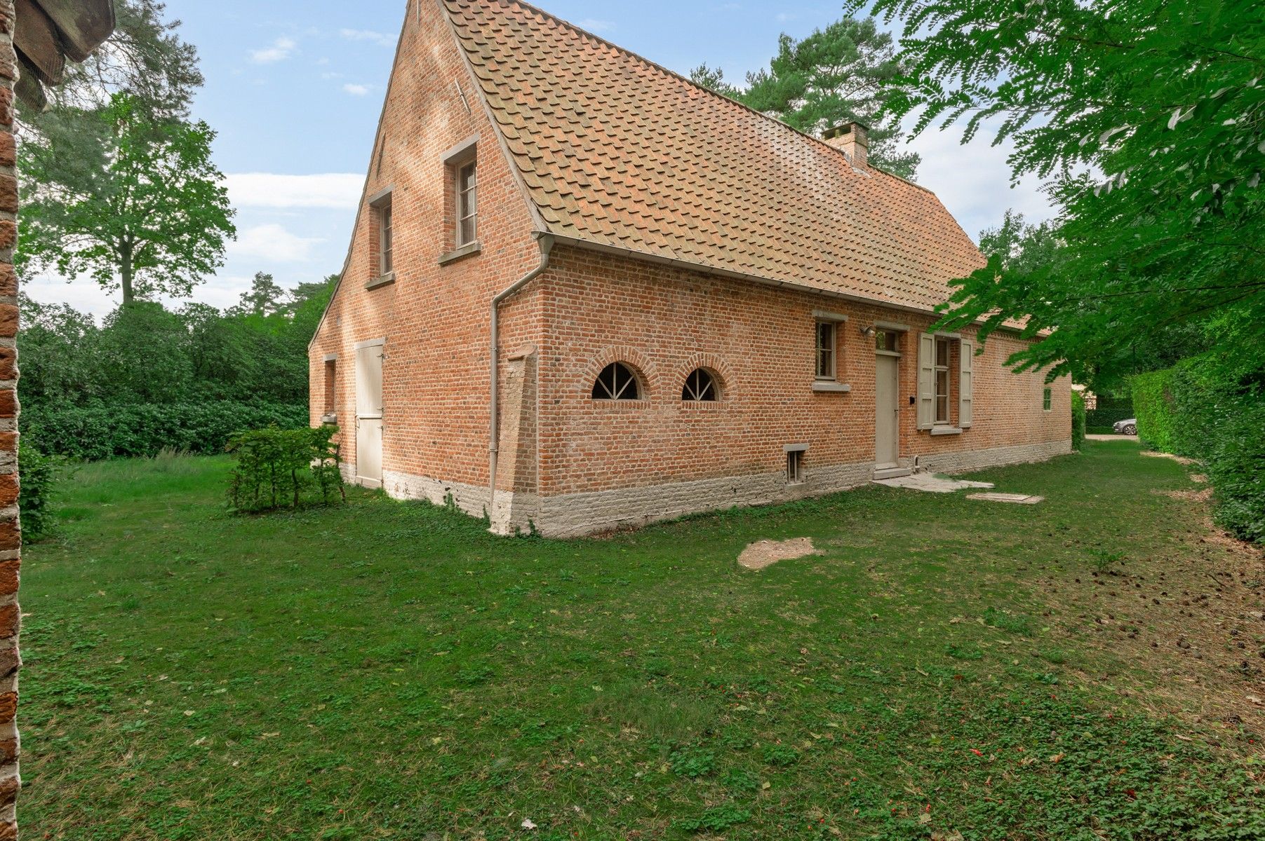 IN OPTIE !! Karaktervolle woning van architect Rombouts foto 4