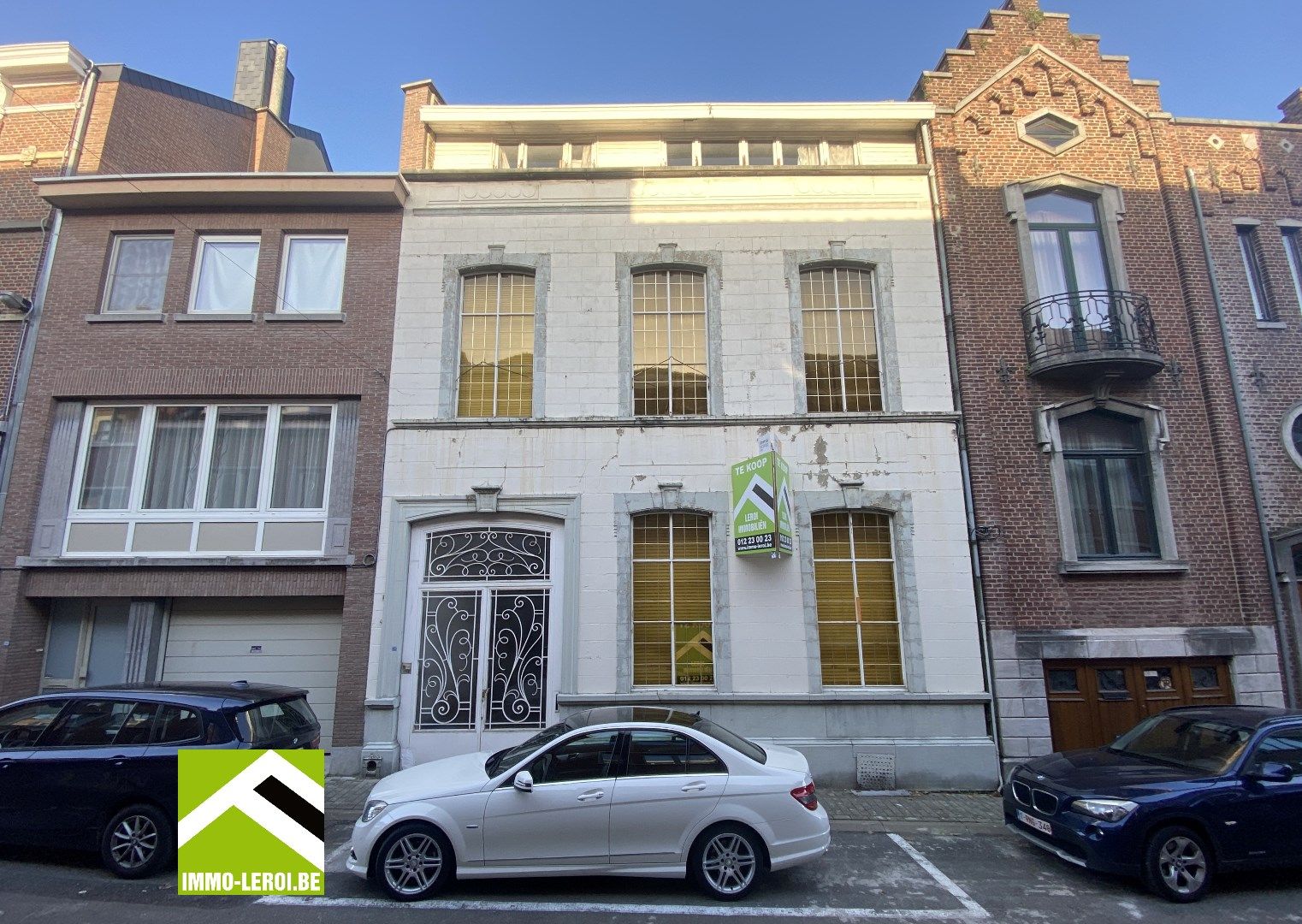 Hoofdfoto van de publicatie: Authentieke herenwoning met vele mogelijkheden - stadscentrum Tongeren 