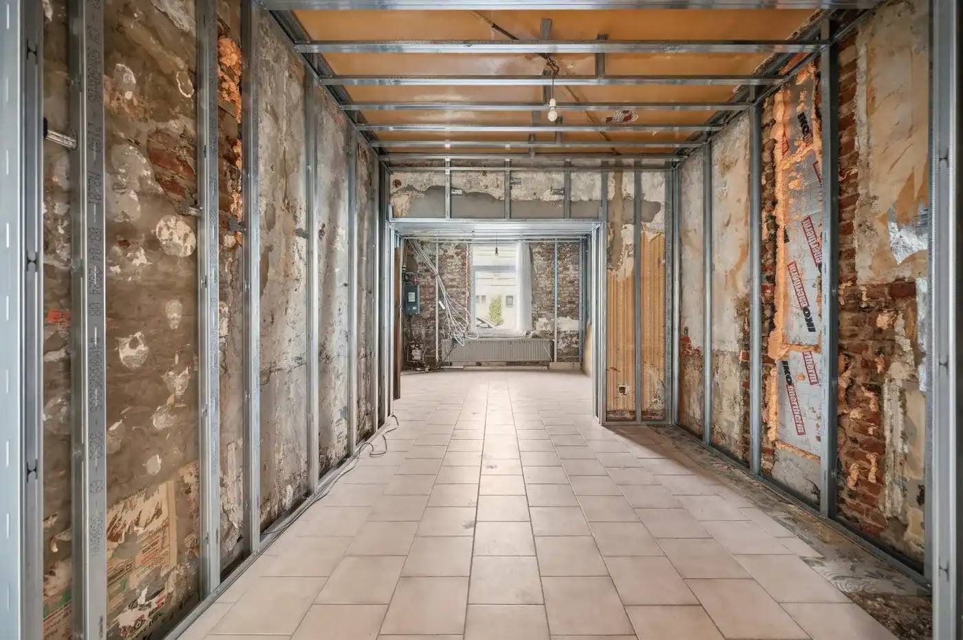 Rijwoning met tuin, garage en 2 slaapkamers in Tienen foto 5