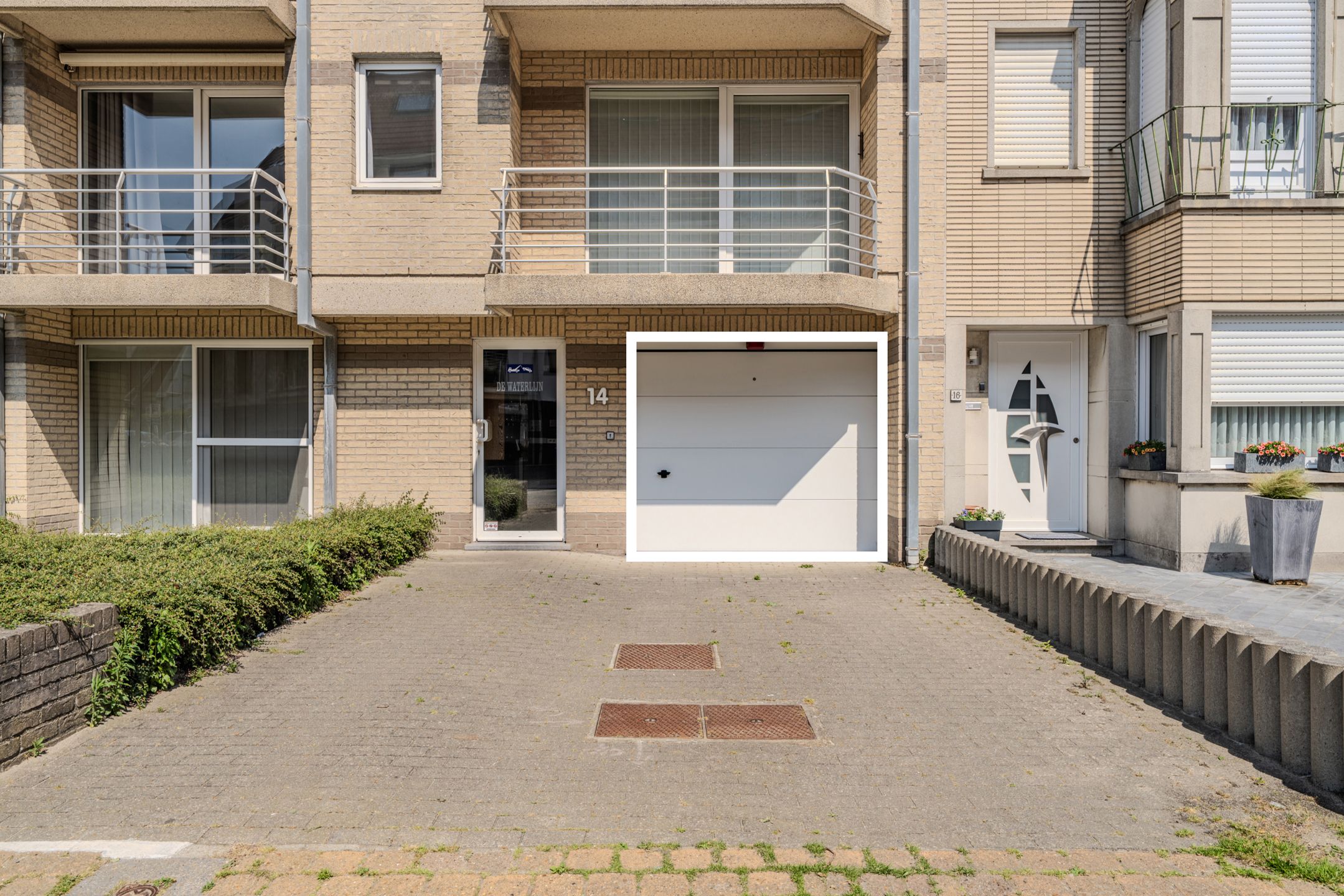 Gelijkvloers app + garage in hartje Bredene-duinen aan Zee! foto 2