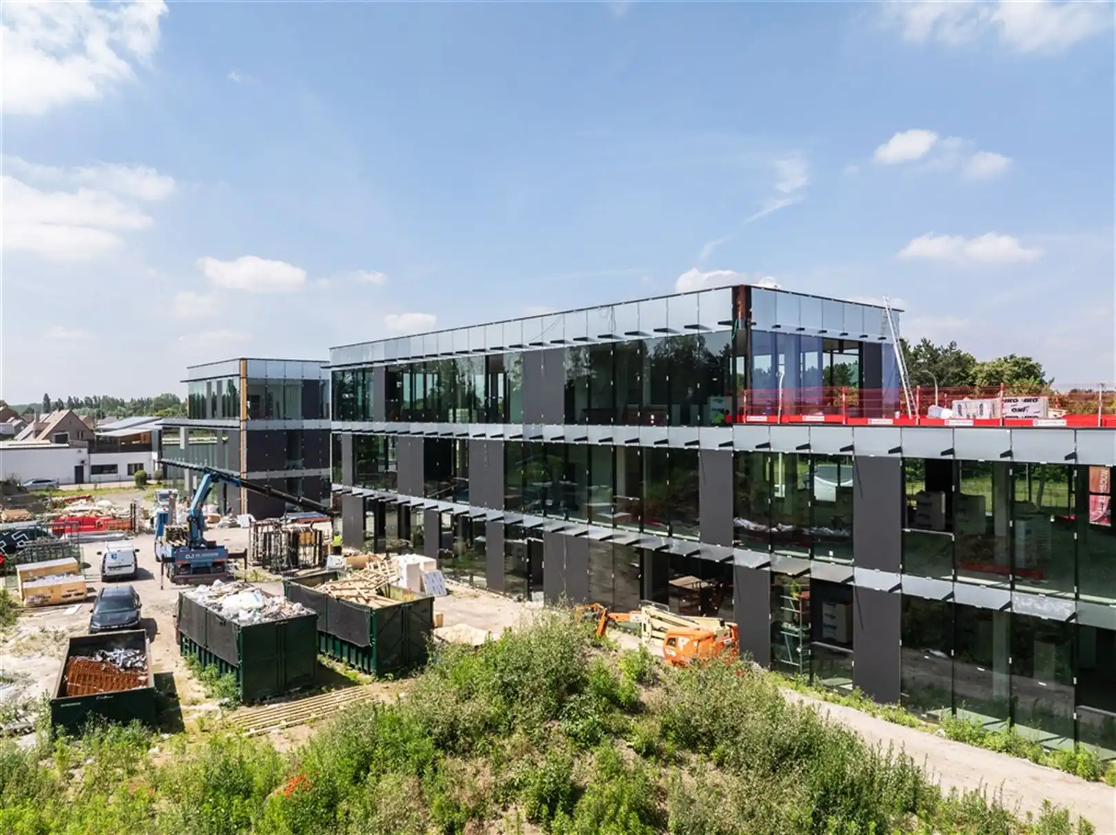 Nieuwbouw kantoren langs de Gentse Steenweg in Lokeren foto 5
