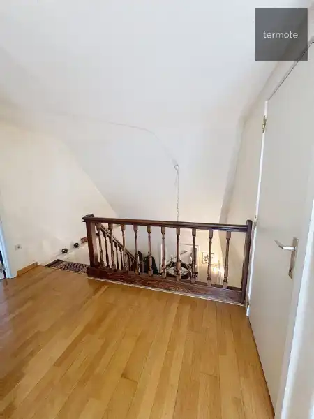 Gezinswoning foto 10