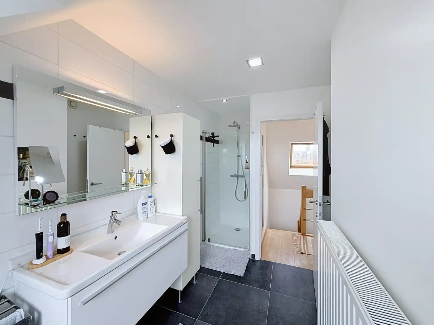 Instapklaar luxueus duplex appartement met zonnig terras te Nieuwpoort-Stad foto 12