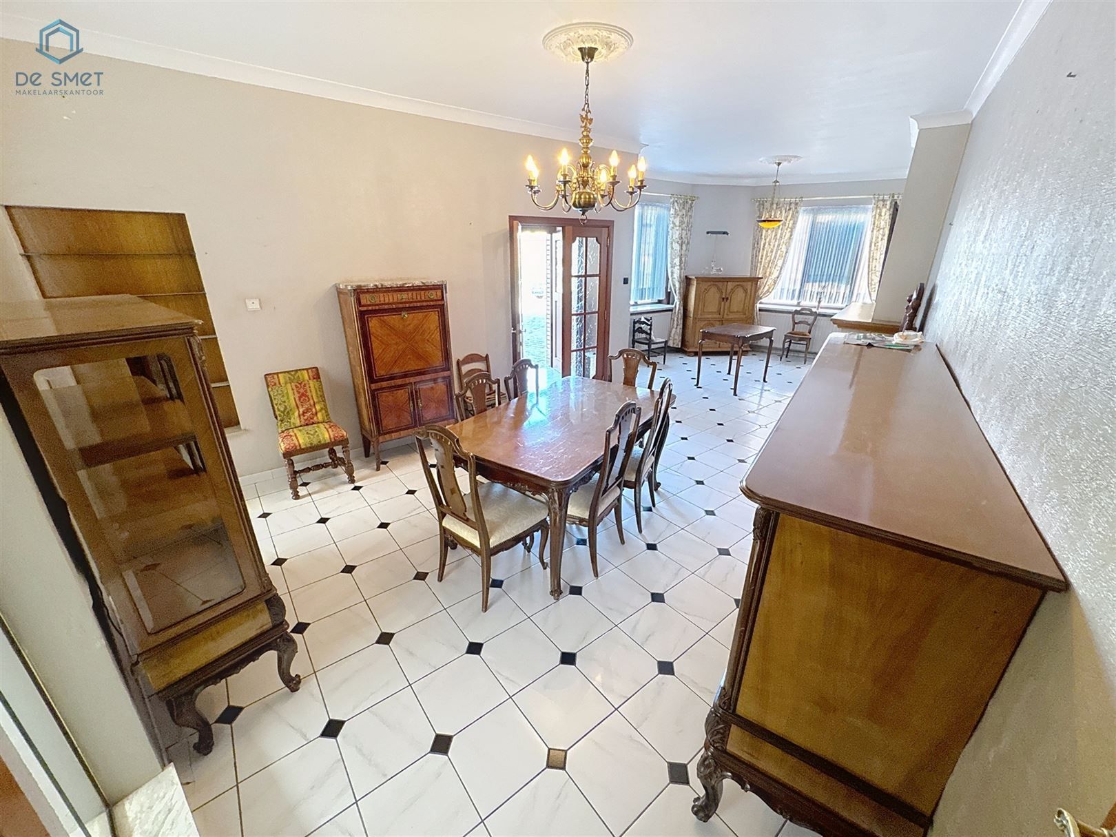 Instapklare Hoekwoning met 4 Slaapkamers Op Wandelafstand van het Centrum van Geraardsbergen! foto 4