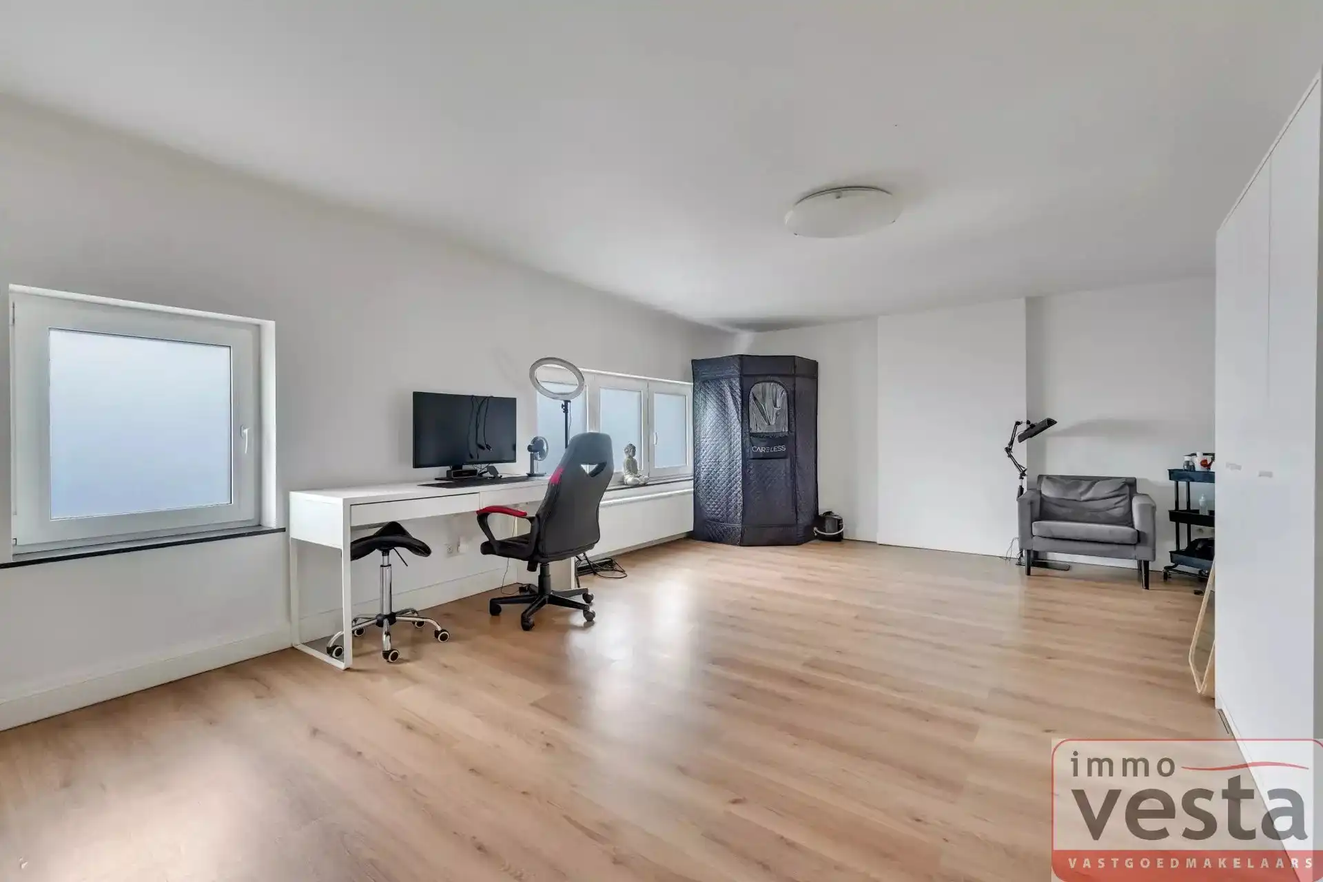 Degelijke eengezinswoning nabij centrum foto 10