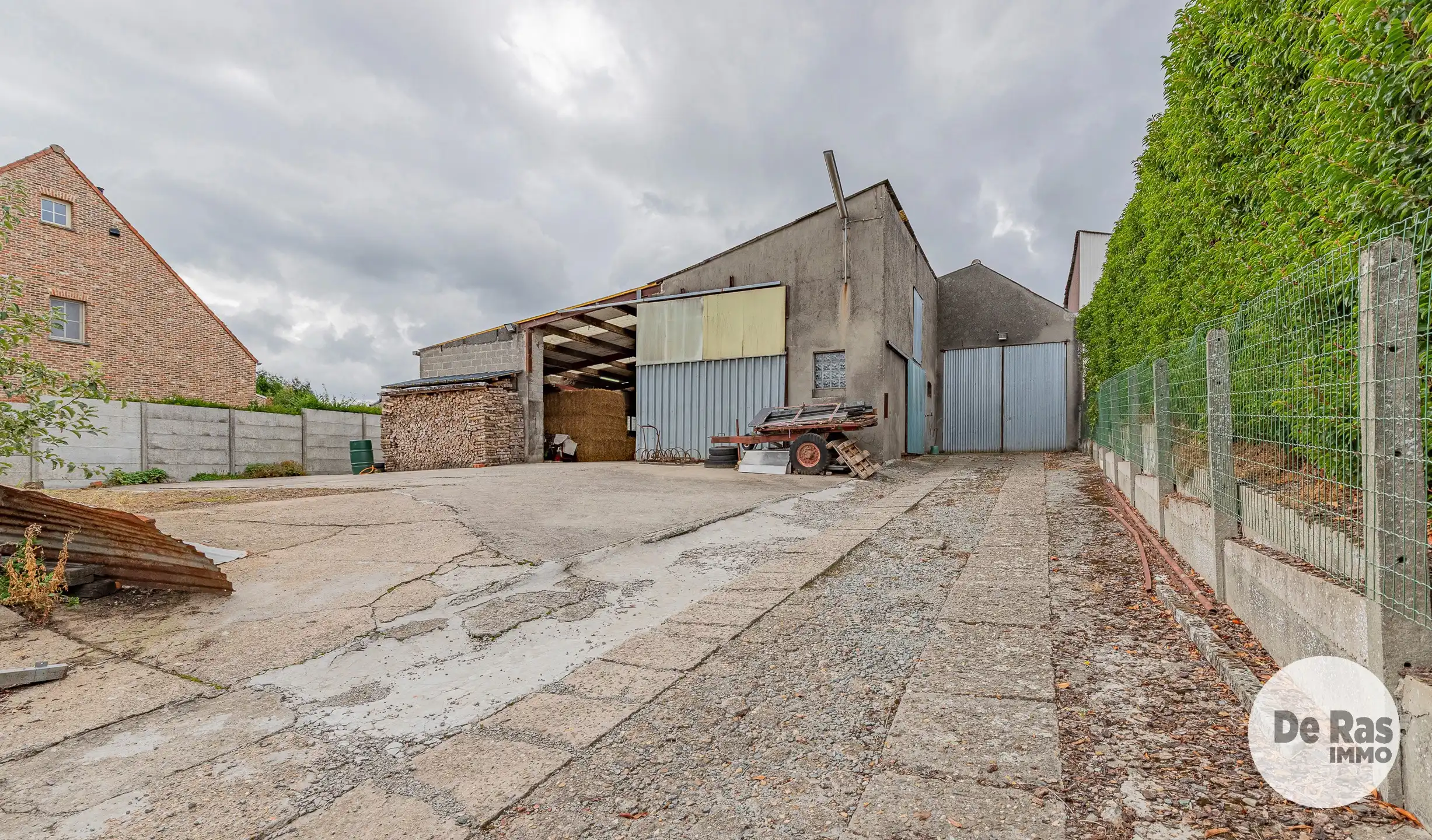 HERZELE - Ruime villa met magazijn op 16a18ca&nbsp; foto 31