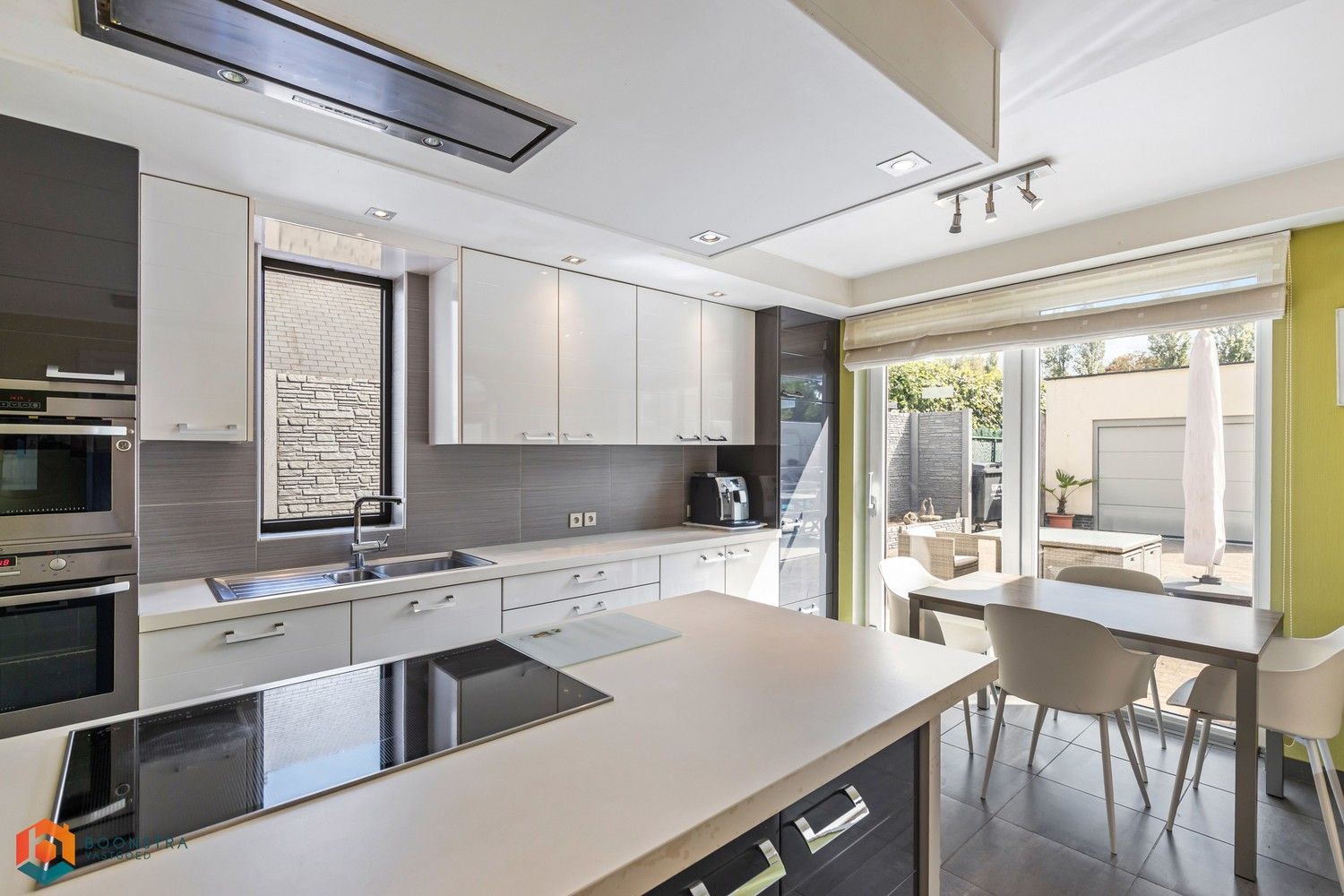 Villa met 5 slpkrs en zwembad op perceel van 1431m² te Berlaar foto 11