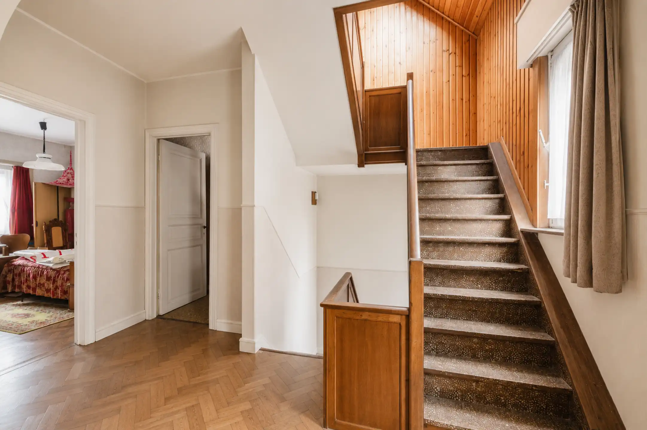 Te renoveren woning met commerciele ruimte in centrum Deinze foto 11
