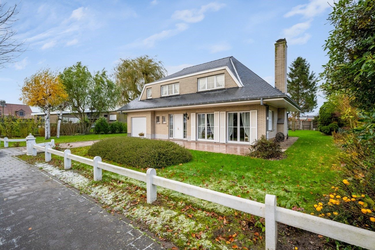 Perfect onderhouden villa nabij centrum Evergem foto 3